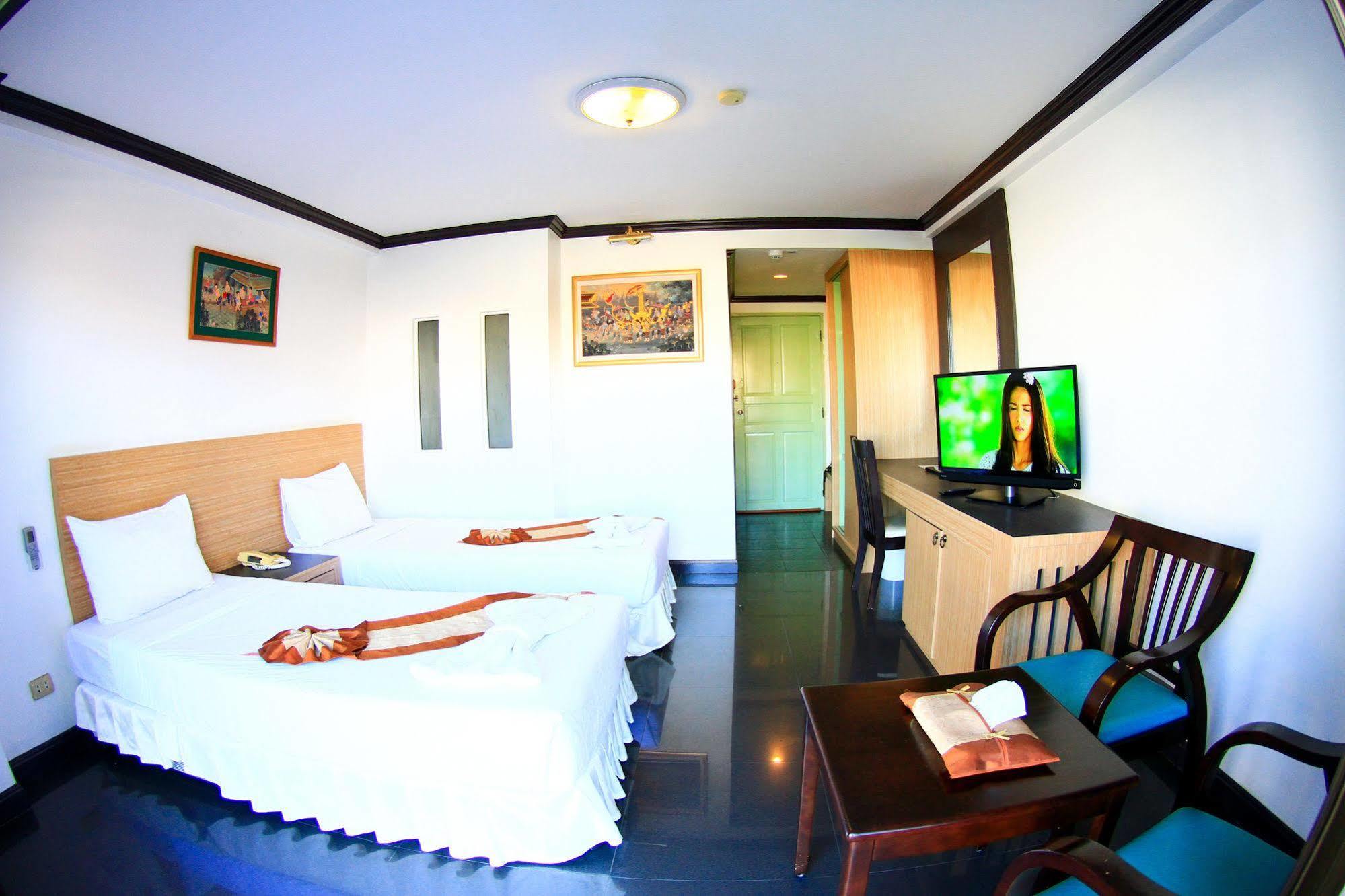 Tanawit Hotel & Spa HHQ Exterior foto