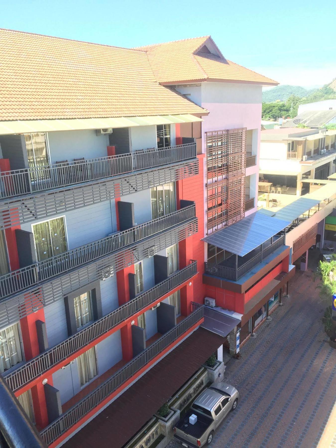 Tanawit Hotel & Spa HHQ Exterior foto